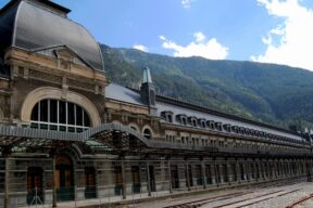 Canfranc Estación