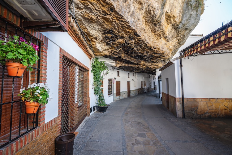 Setenil de las Bodegas