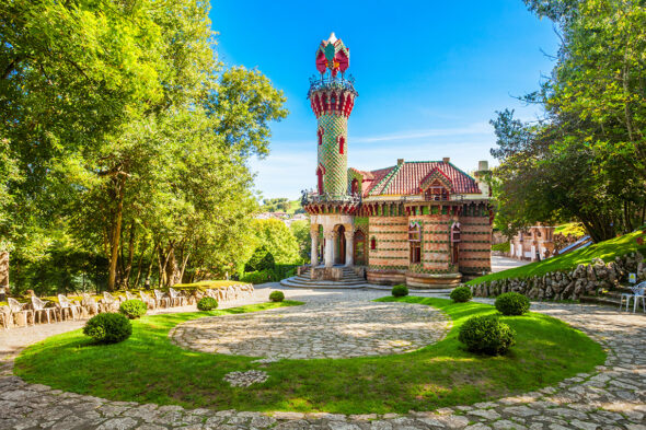 El Capricho de Gaudí en Comillas, fachada principal