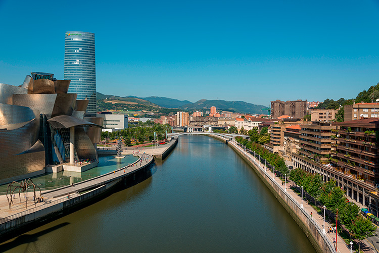 Guggenheim en Bilbao, historia y arquitectura