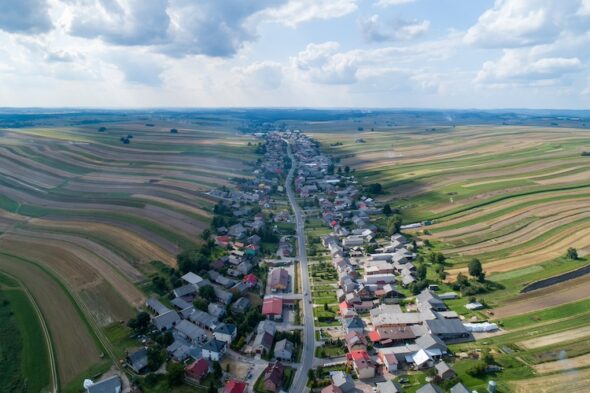 El pueblo de Polonia donde sus 6.000 habitantes viven en la misma calle