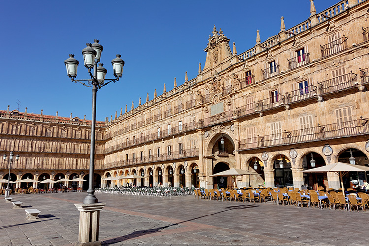 Nochevieja Universitaria en Salamanca 2024