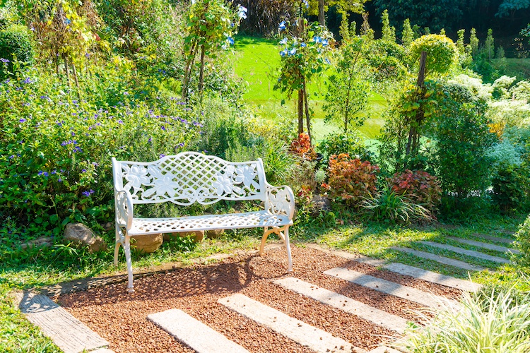 Pequeños jardines que puedes copiar para renovar tu espacio exterior