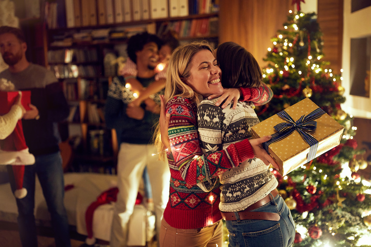 Por qué en Navidad se decora la casa de rojo