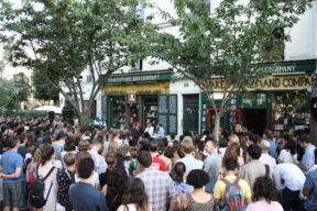 Librería Shakespeare & Co en París: historia y leyendas alrededor de este icono