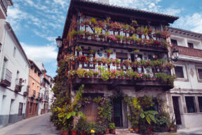 El pueblo de Candeleda, un paraíso natural en la Sierra de Gredos